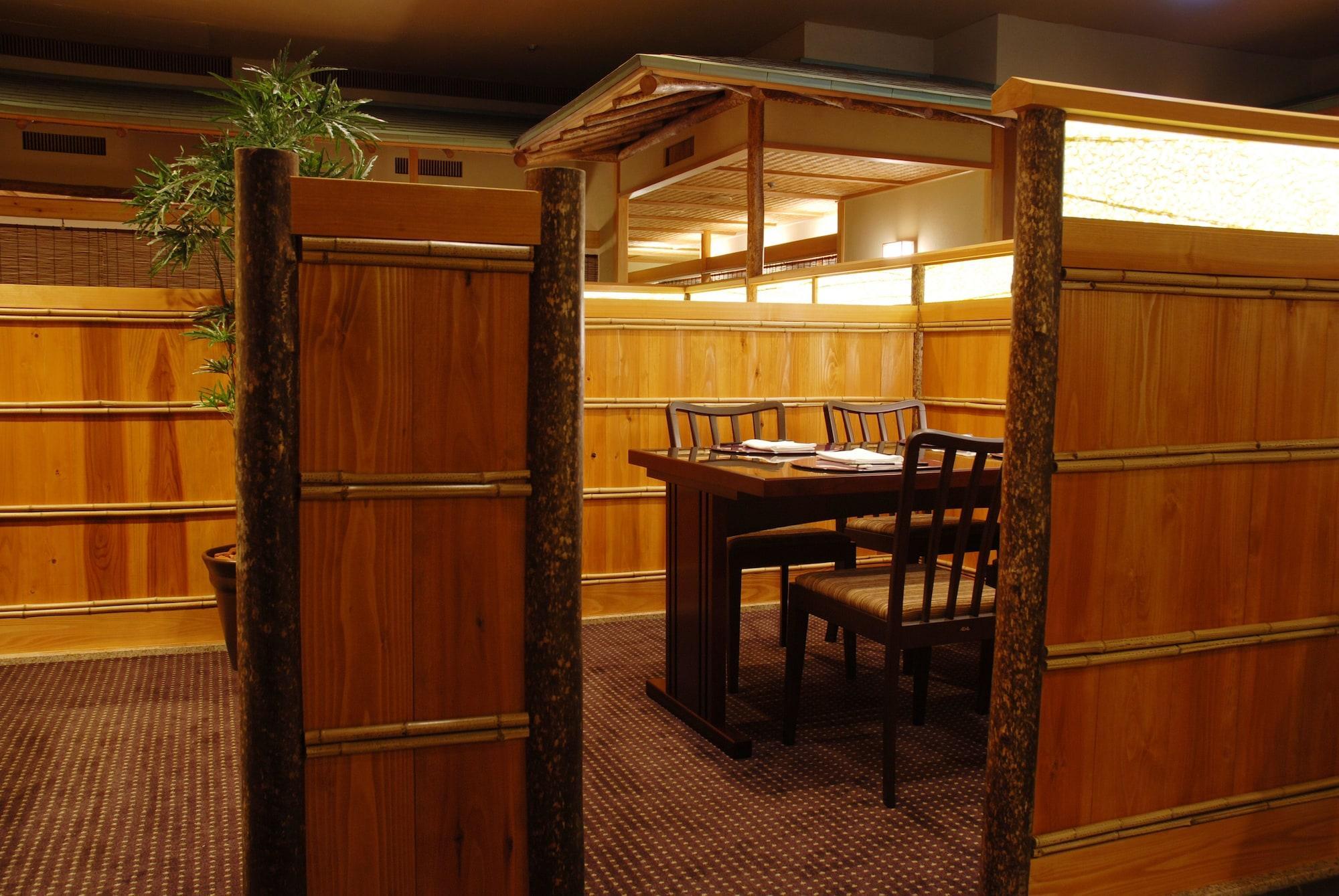 Hotel Metropolitan Edmont Токио Экстерьер фото