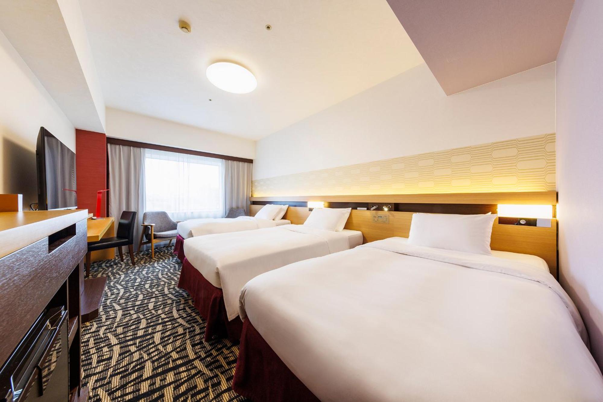 Hotel Metropolitan Edmont Токио Экстерьер фото